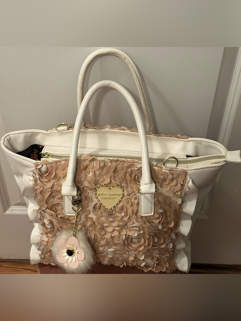 Floral Appliqué Tote Bag in Blush and Cream